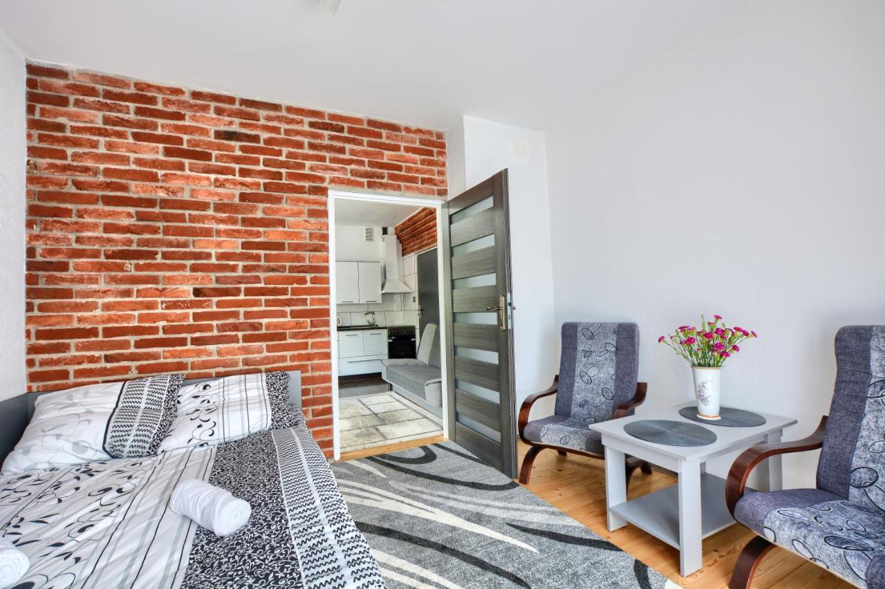Ceglany Apartament Ustrzyki Dolne Extérieur photo